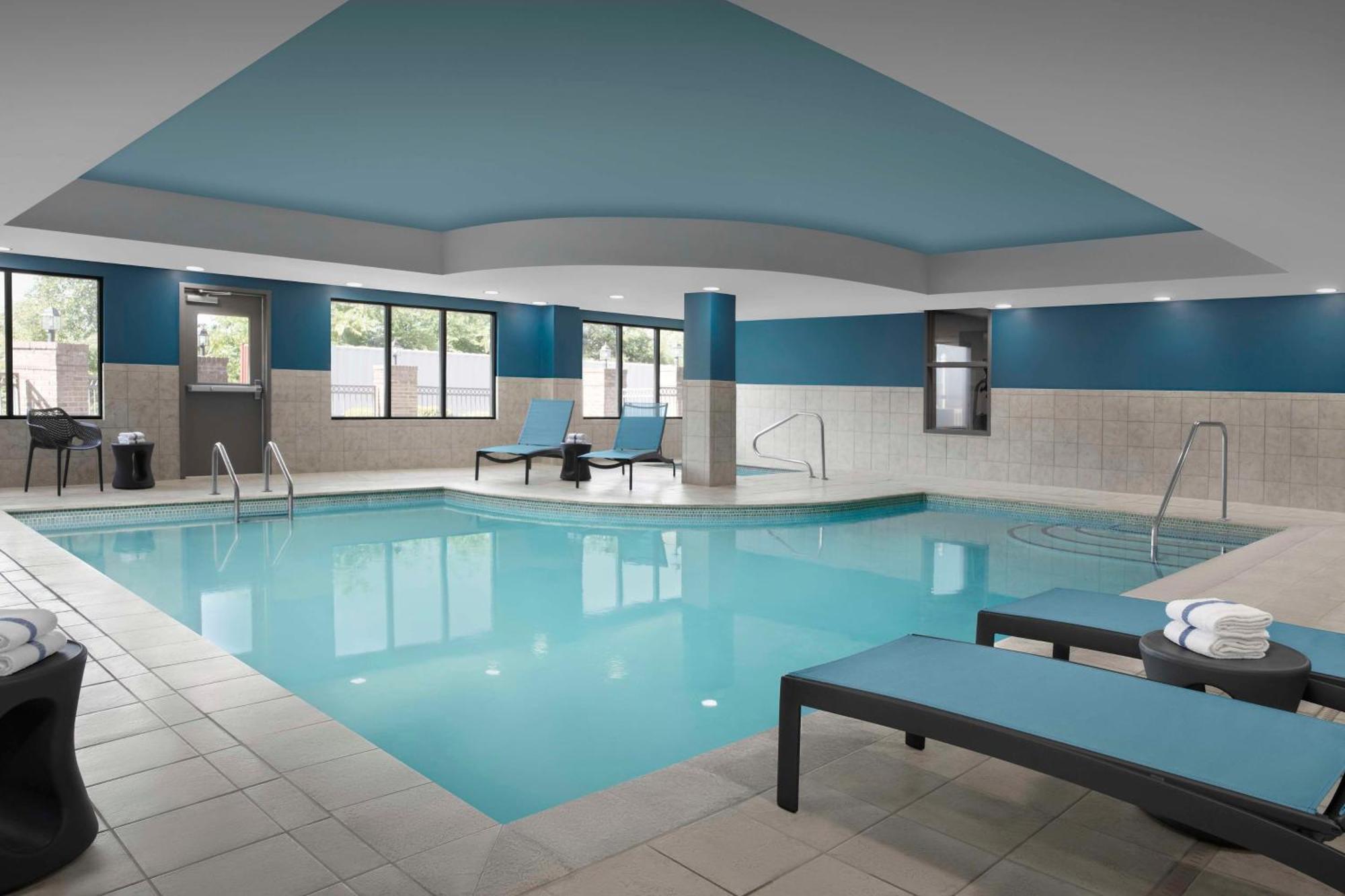 Hampton Inn Dandridge Exteriör bild